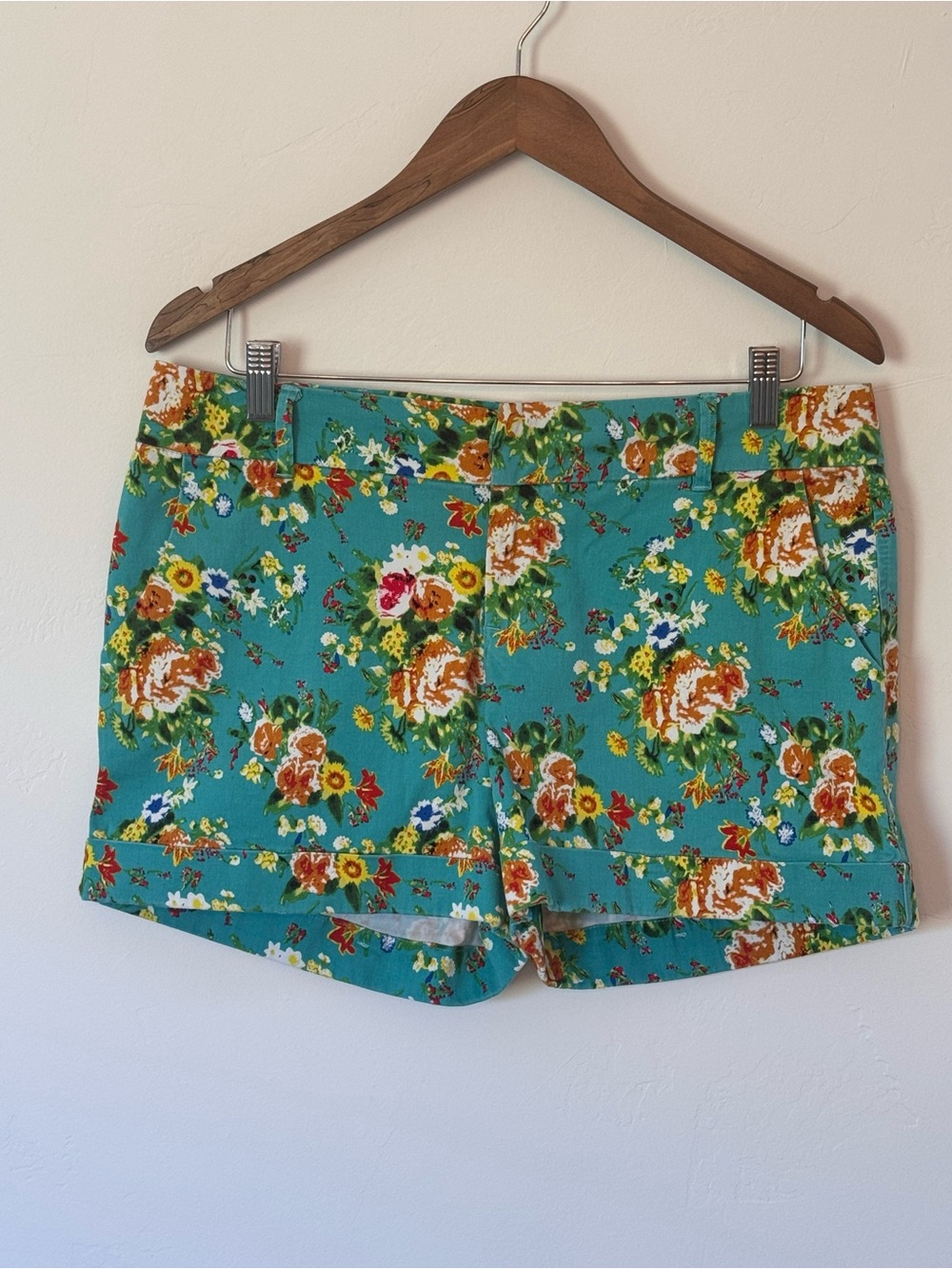 Dear John Women's Teal Finnegan Floral Print Cuffed Shorts Size 29 Cotton EUC - Picture 2 of 13